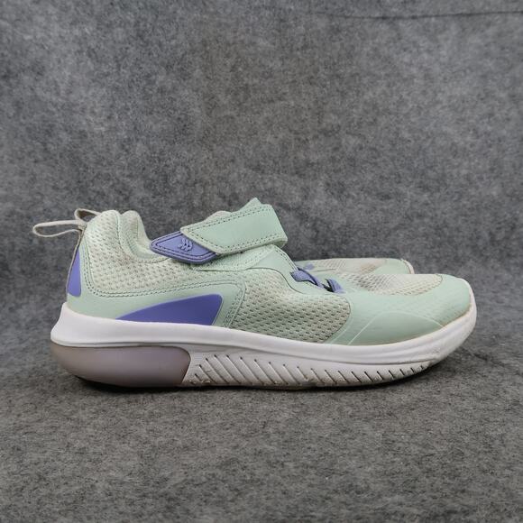 All In Motion Shoes Big Kids 4 Athletic Trainers Running Sneaker Casual Active - Picture 1 of 12